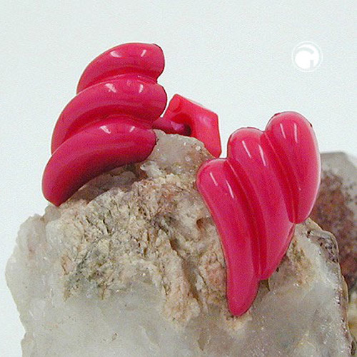stud earrings pink striped