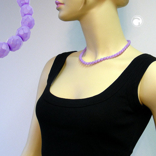 Necklaces with glassbeads